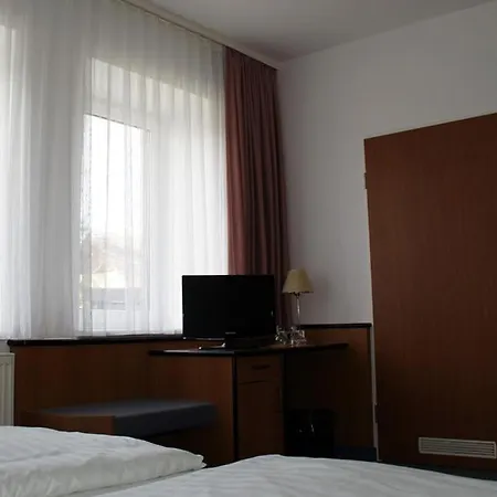 Отель Pagram-frankfurt/oder